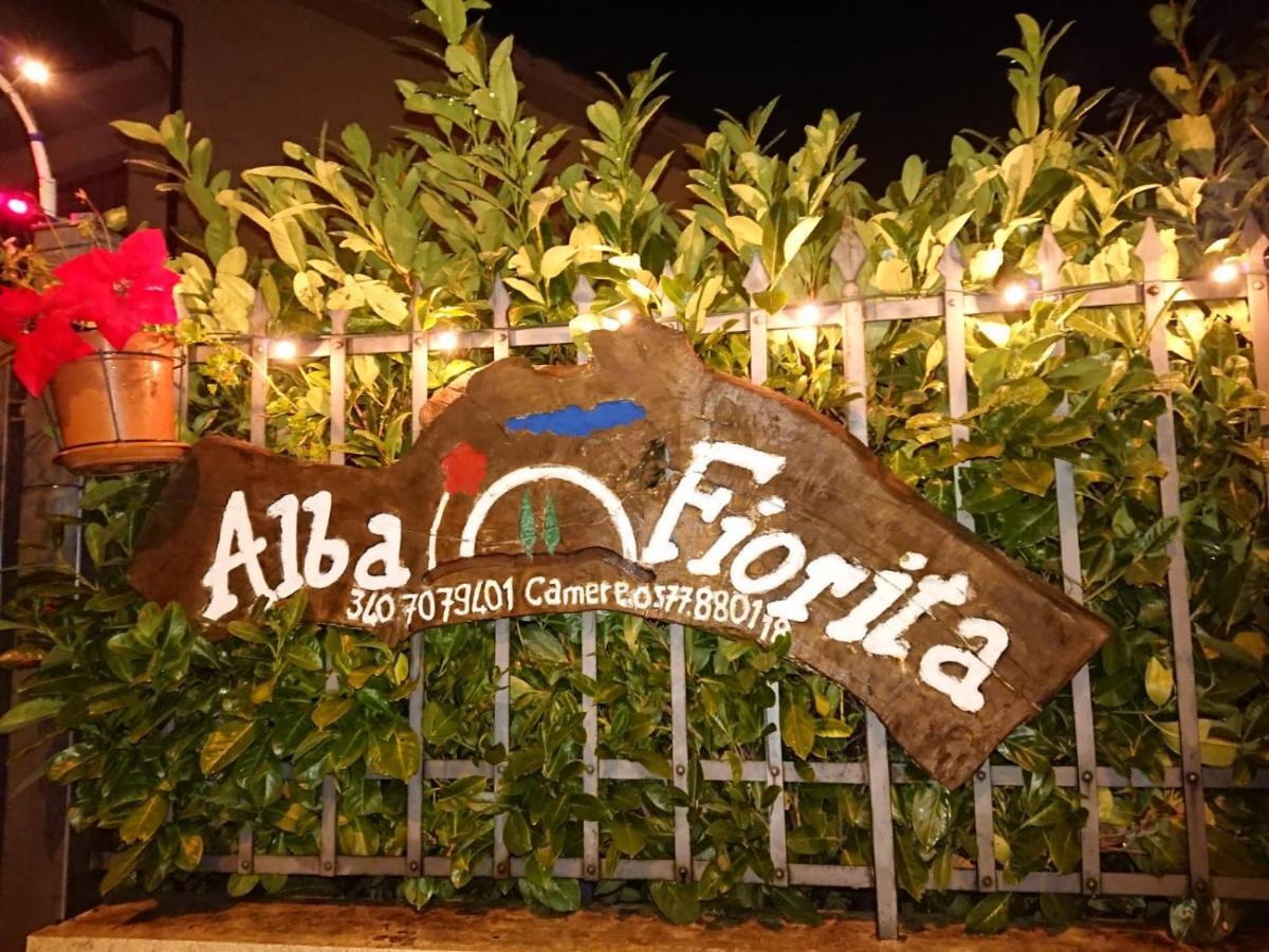 Affittacamere Alba Fiorita Кастильоне-д'Орчия Экстерьер фото